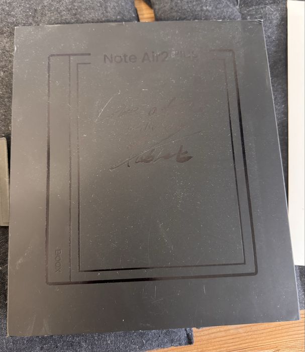 Продавам Boox Note air 2 plus 10.3