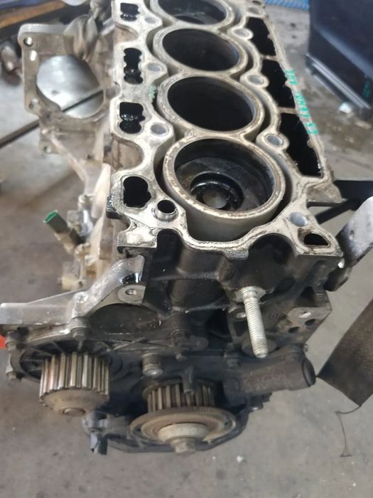 bloc motor 1.6 hdi 9hz citroen c5 c4 peugeot 307 308 xsara picasso