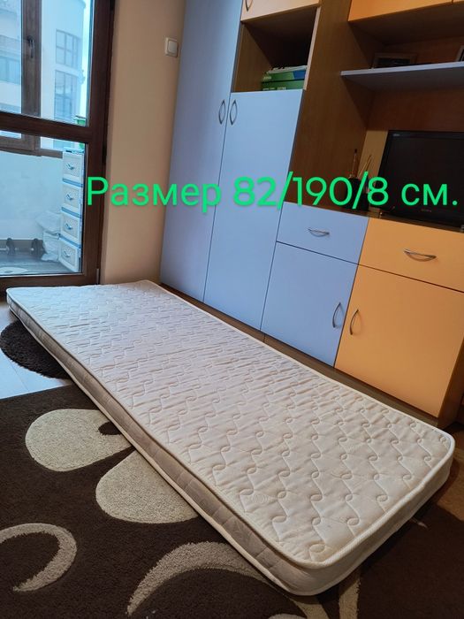 Топ матрак на Нани за легло с размер 82/190/8см - 23 евро 
Бургас, изп