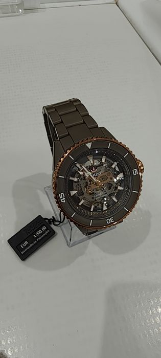 Rado Captain Cook HiTech