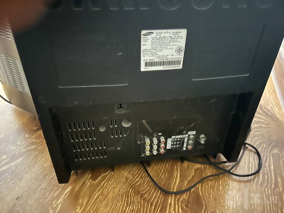 samsung tilizor juda zur