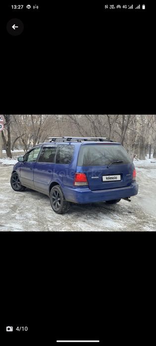 Продам 7 местный машину