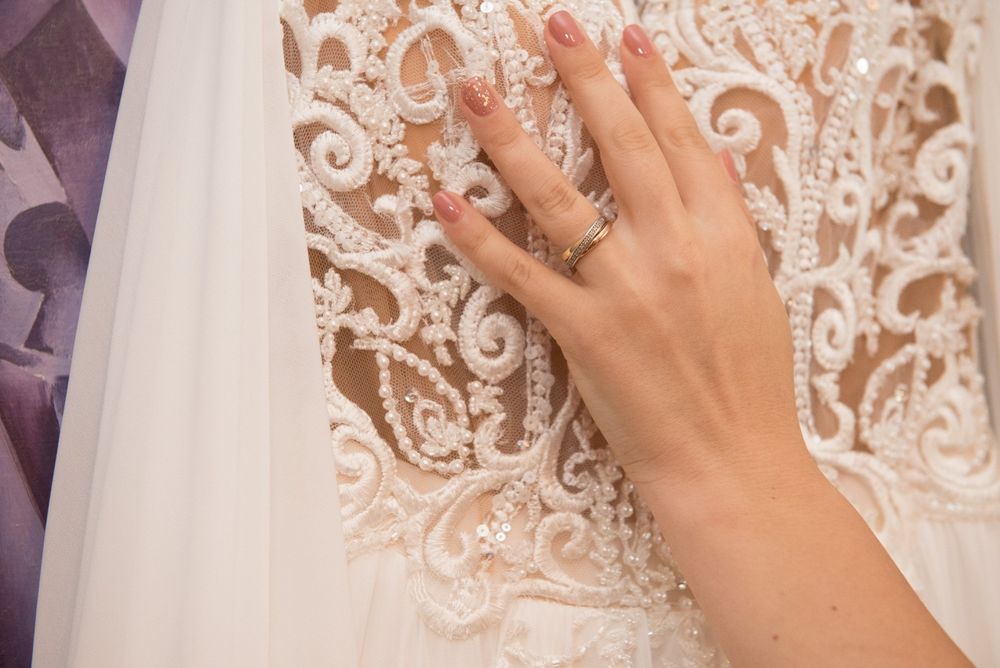 Rochie de mireasă - Design romantic și modern