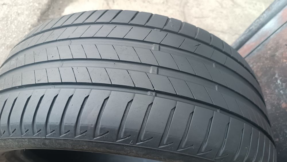 245/45/18 Bridgestone