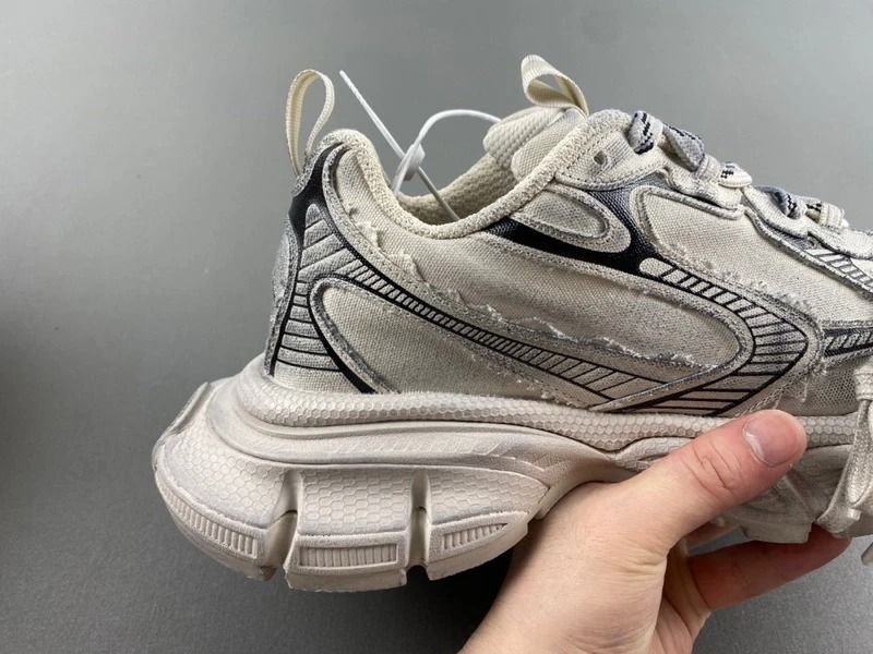 Balenciaga 3XL - Black/Dark Grey