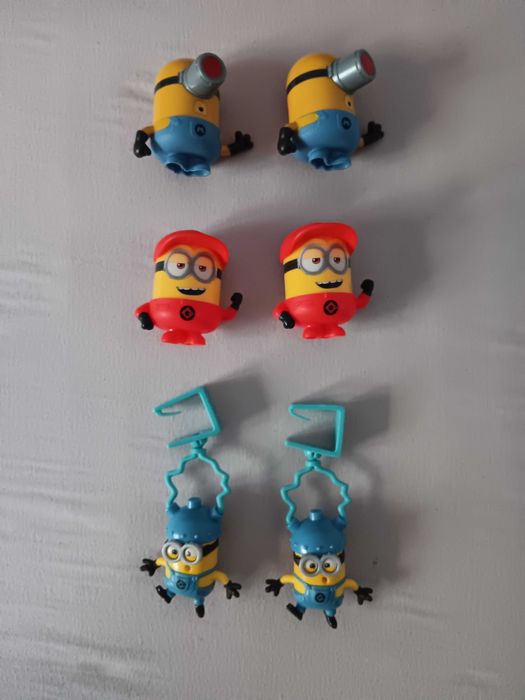 Diverse figurine kinder