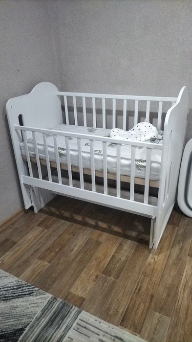 Прода детскую кровать