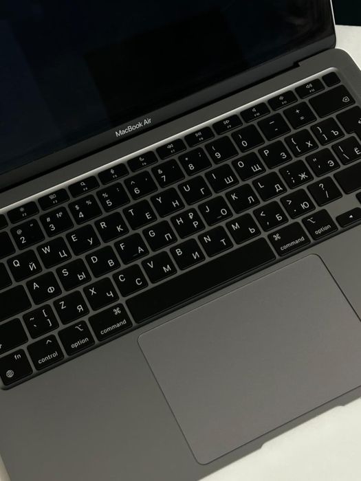 MacBook Air 13, M1 100%