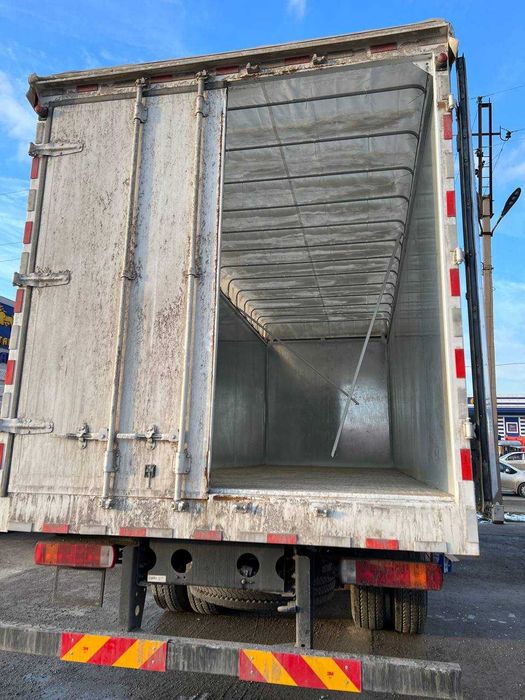 FAW автофургони шторка