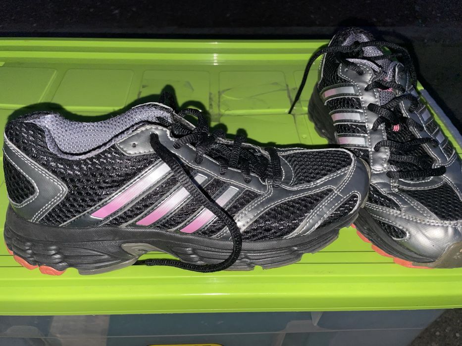 Pantofi Sport ADIDAS Femei 38