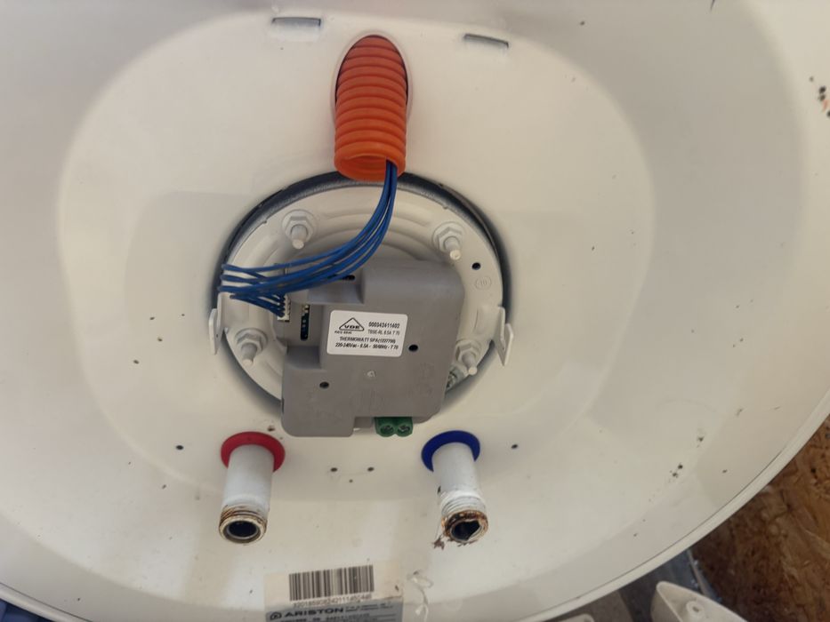 Vand boiler electric