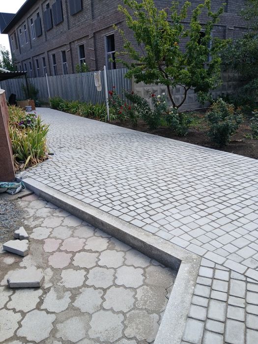 укладка брусчатки