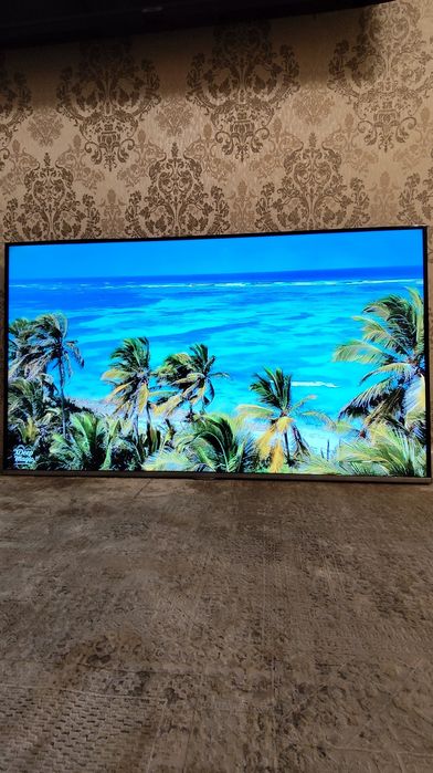 Samsung smart tv 43' 110см оригинал