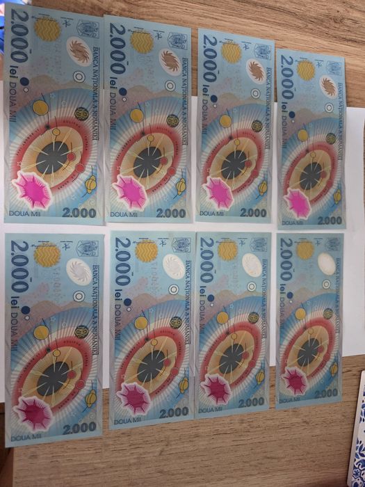Bancnote 2000 lei - eclipsa solara (set)