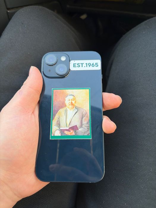 Продам Айфон 14.