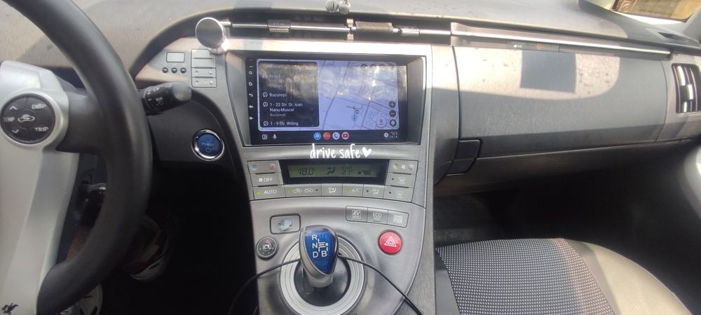 Toyota prius 30 2012