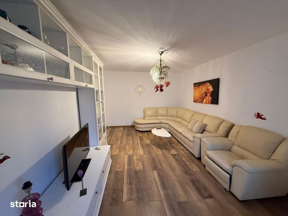 Apartament 3 camere decomandat | Dacia