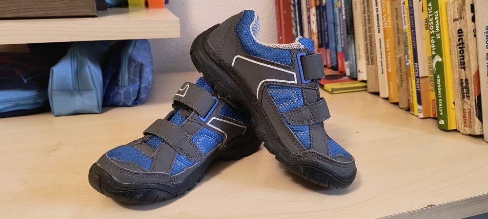 Incaltaminte drumetie copii pt vara marimea 28