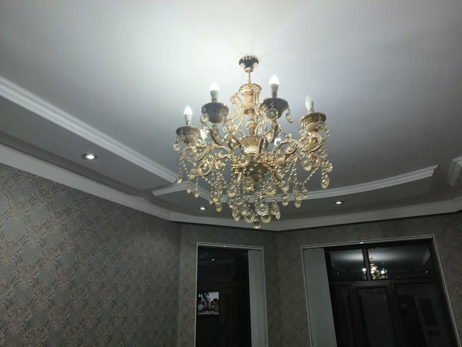 Люстра сатылады Срочно