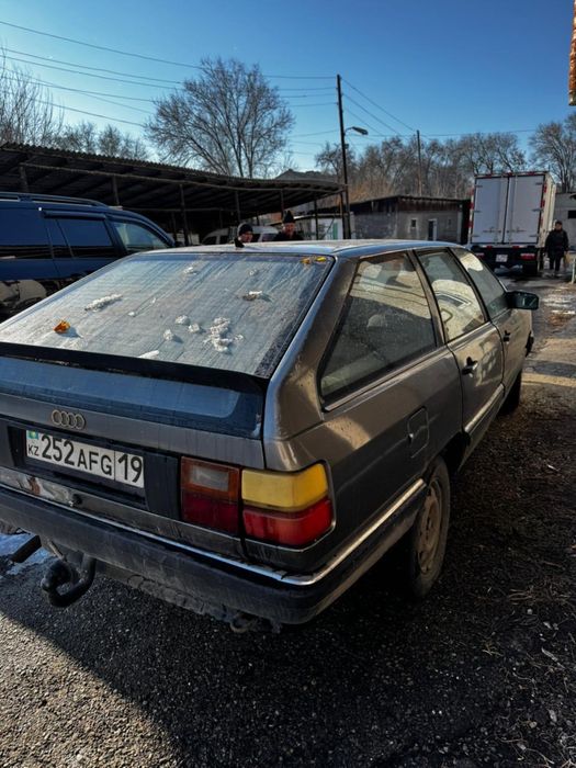 Audi 100 универсал