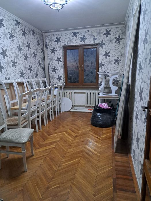 Сдается 2 х комнатная квартира Юнусабаде 11