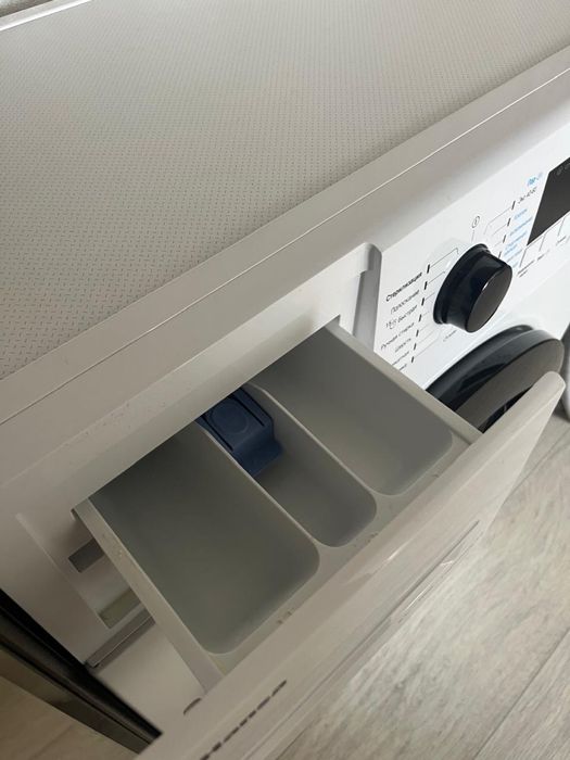 Продам стиральную машину Hansa