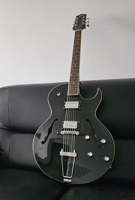 Chitara Loar LH-280 plus hard case