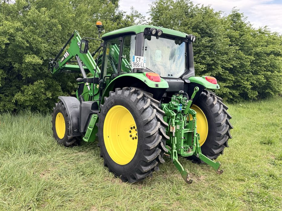 Tractor John Deere 6125 M  cu Incarcator Frontal Profesional
