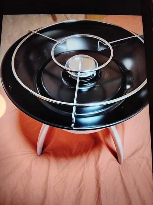 Туристическа скара-котлон нова.