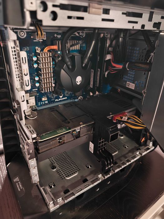 Vand PC Alienware Aurora R12 RTX 3080 Ti 12GB