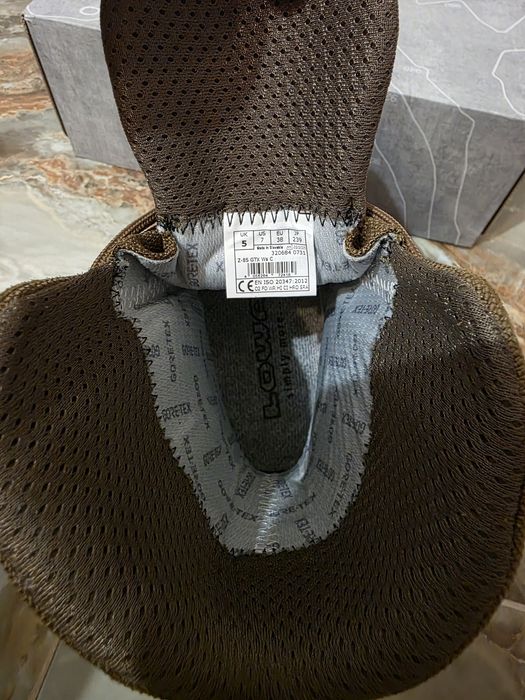 Bocanci militari GARMONT T8 EVO EXTREME + LOWA Z8