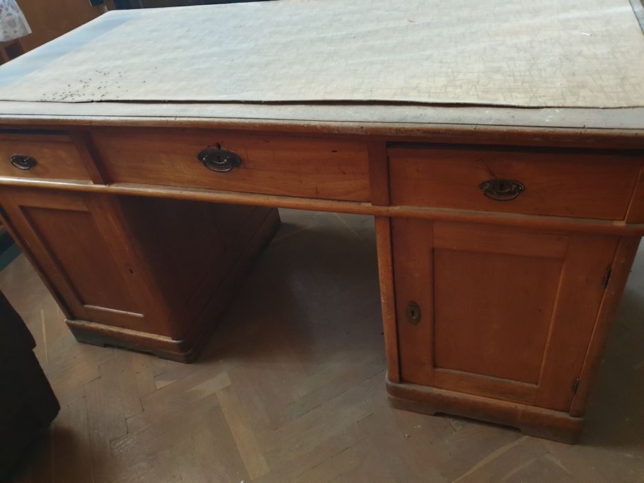 Стари офис бюра