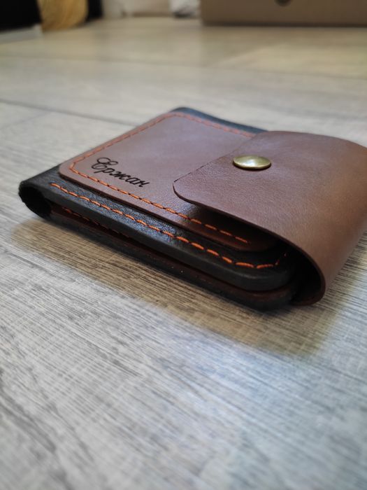 Кожаное портмоне