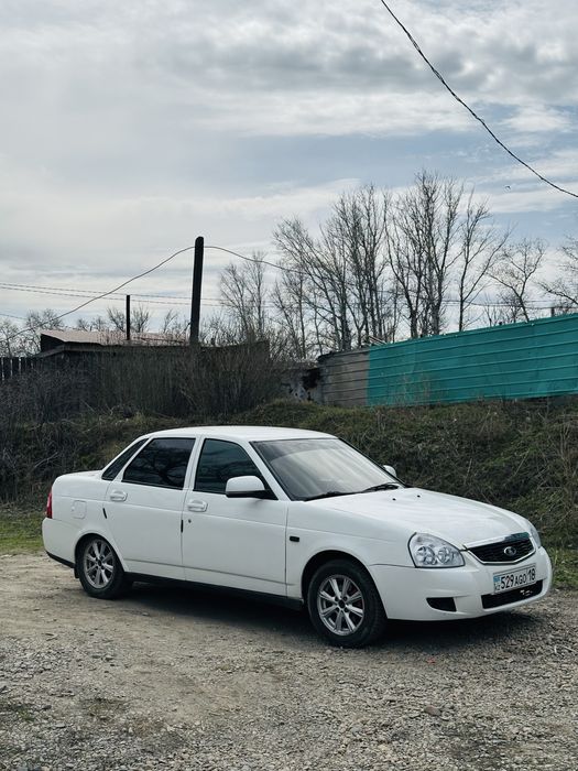 Lada priora 2014 luxe