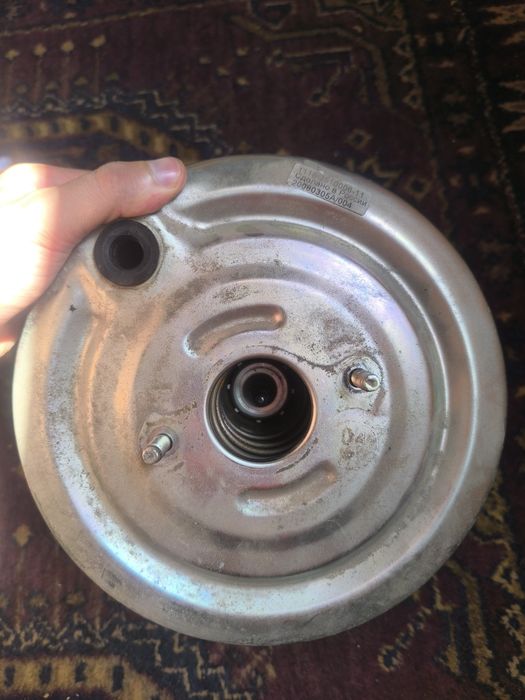 Лада. Ваакумный усилитель тормозов