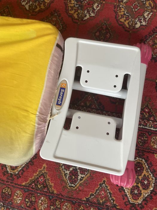 Посуда,гладильная доска,Вешалки,Утюжок-расческа для волос