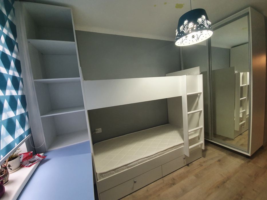 Кровать двухъярусная