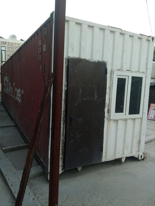 Срочно.Контейнер сотилади 12 метрлик 2 та