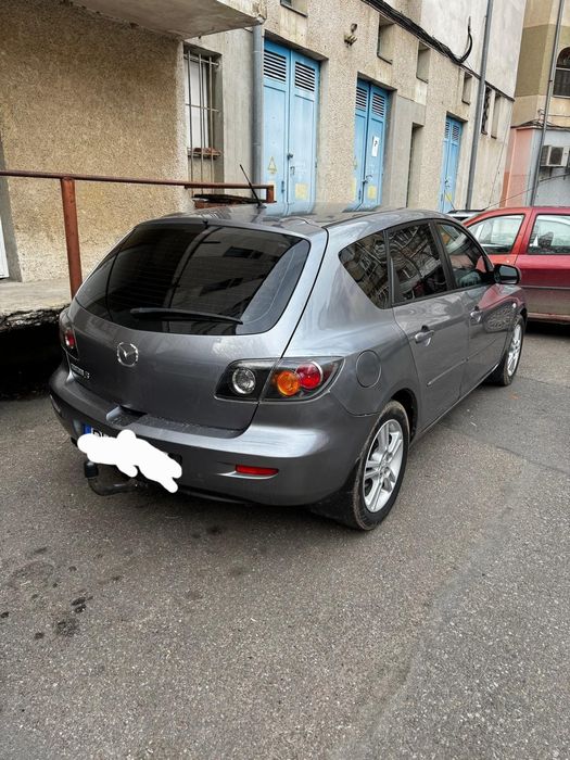 Vând Mazda 3 benzina