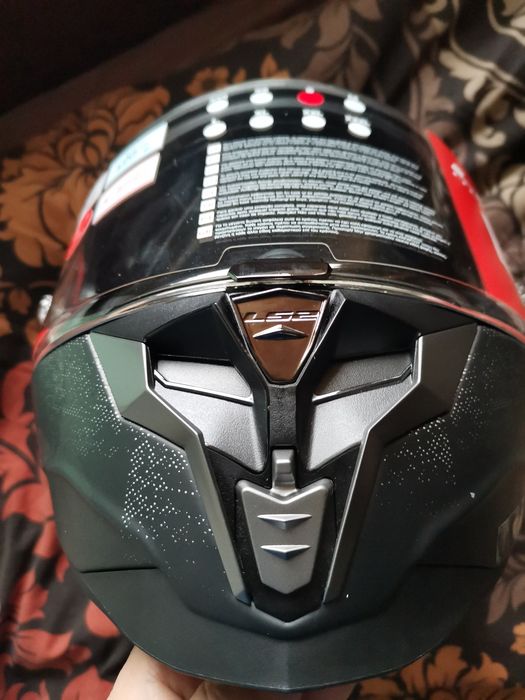 Каска за мотор LS2 Challenger F