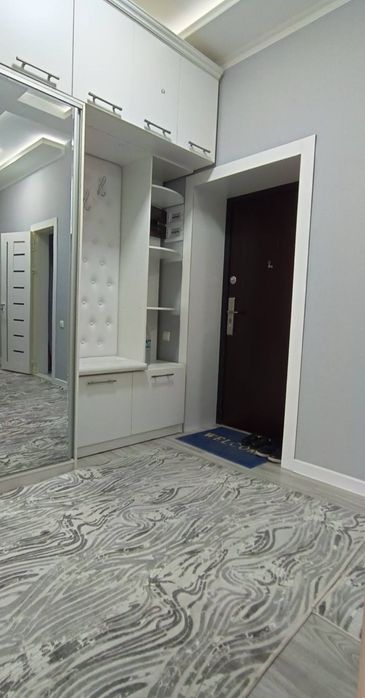 Продается 2комнатная квартира на 1этаже с подвалом в 5этажной  кирпичн