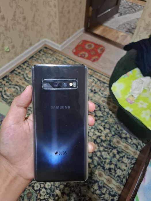 Samsung s10 ekrani singan batareykasi almashgan pubgda 60 fps