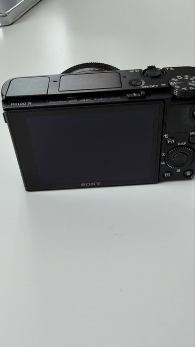 Sony RX100 VI - алтернатива на Canon G7X