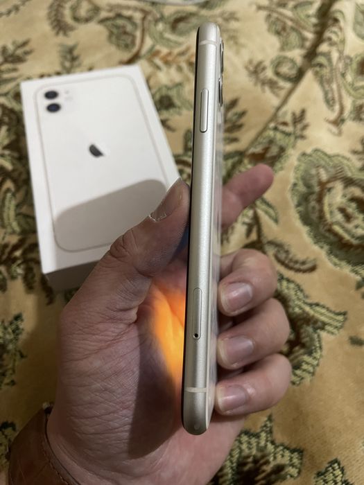 В продаже Айфон 11/128Gb