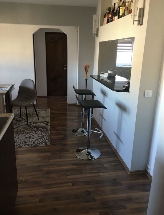 Apartament cu 4 camere