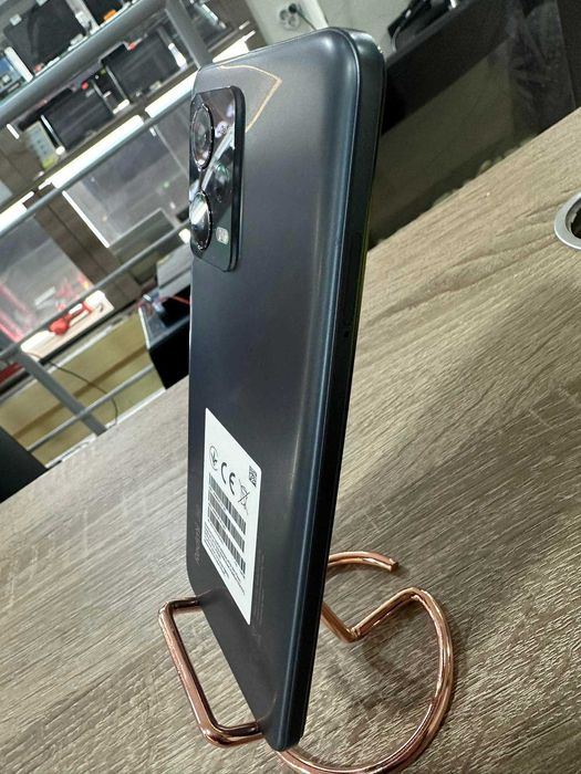 Телефон Xiaomi Redmi 12 4GB RAM / 128GB ROM