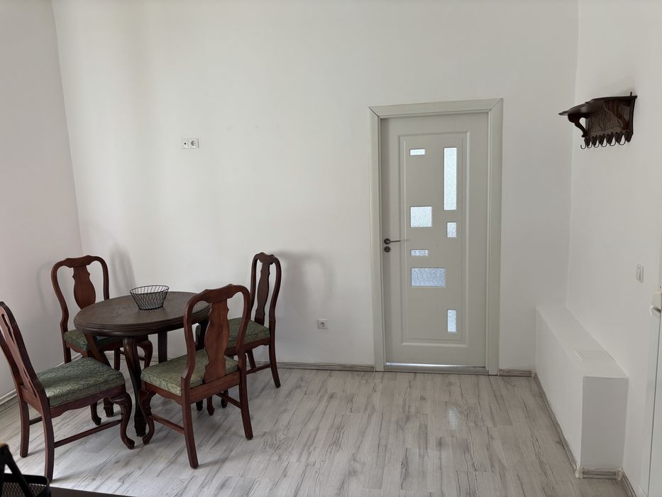 Inchiriez apartament centrul istoric Medias