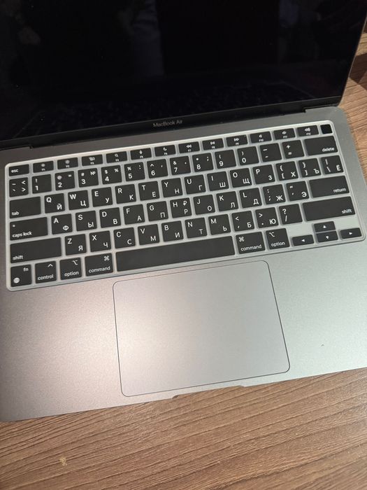 Macbook air 13/ 8gb /256gb