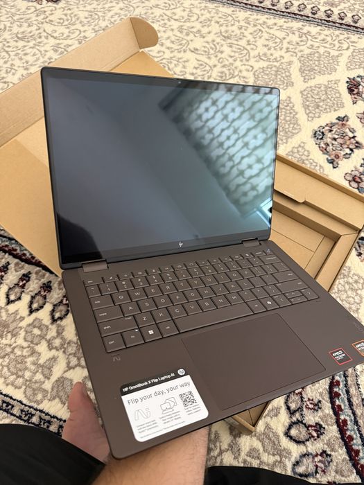 HP OmniBook  X flip Ryzen Ai 5-430 16/512 x360 14 ips 2k oled touch