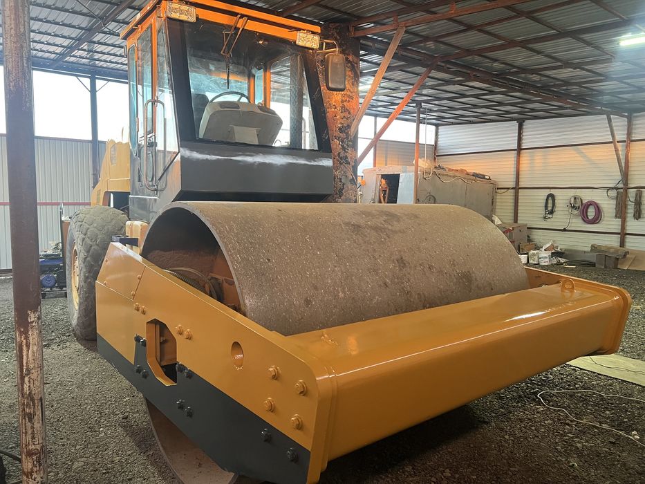 Продам Грунтовой каток 18 тонн